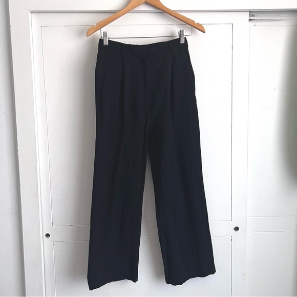 Djerf Avenue Pants - Djerf Avenue Favorite Pants - Black